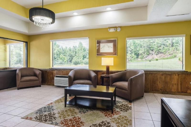 Rodeway Inn Swainsboro Exteriér fotografie