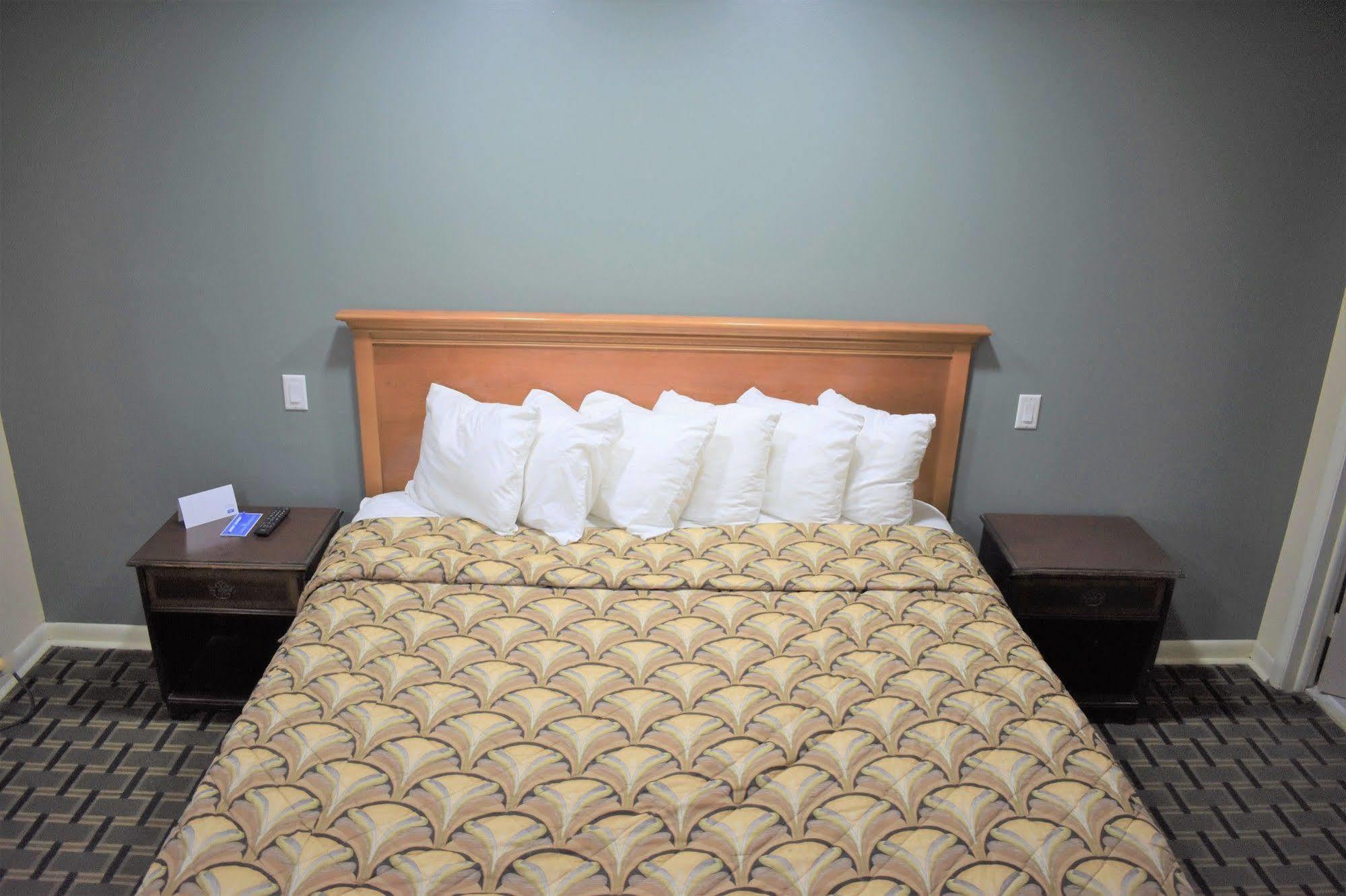 Rodeway Inn Swainsboro Exteriér fotografie
