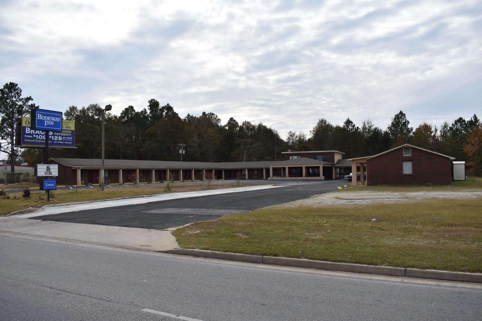 Rodeway Inn Swainsboro Exteriér fotografie